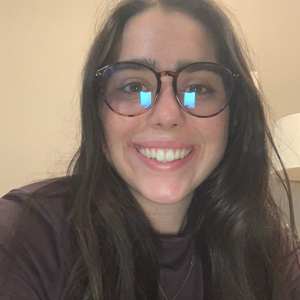 Meet your Posher, Emily
